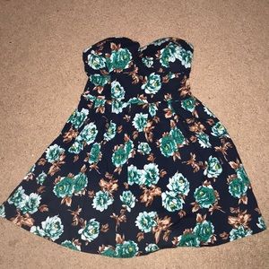 Rue 21 Strapless Floral Dress